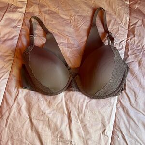 Soma Lace Accent Bra in Brown